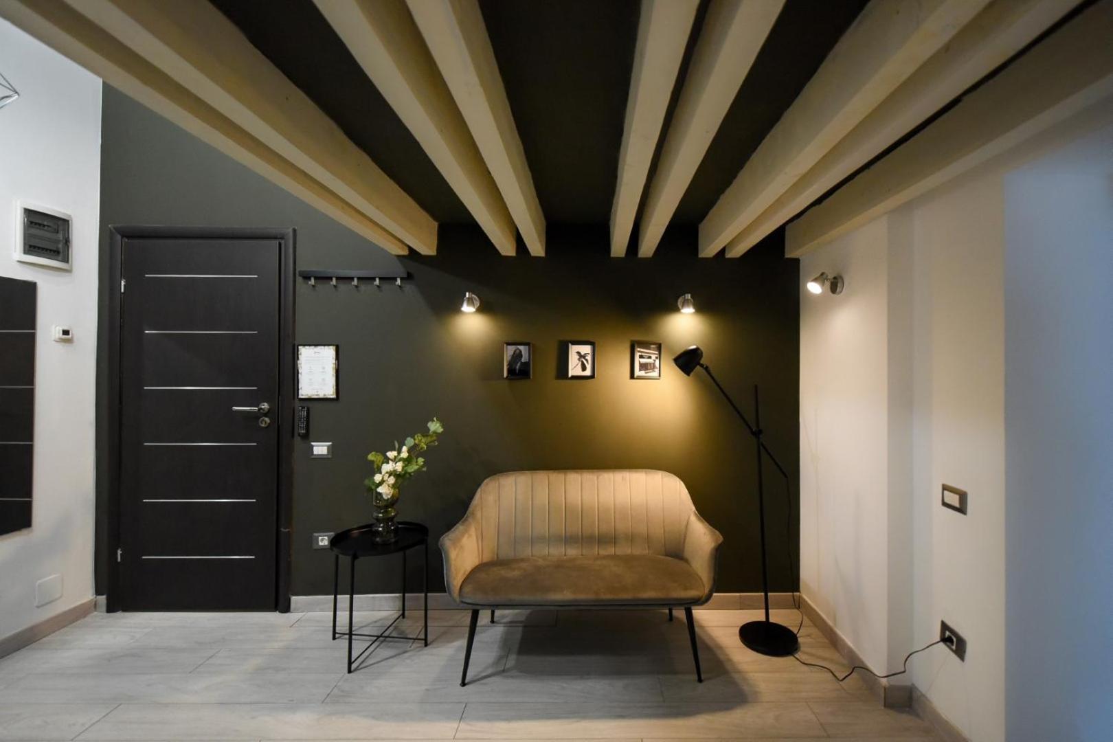 Central Comfort - Duplex-Style Studios On Regina Elisabeta Βουκουρέστι Εξωτερικό φωτογραφία
